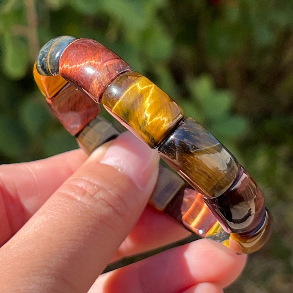 10.5mm stretchable rainbow tiger eye soft bangle
